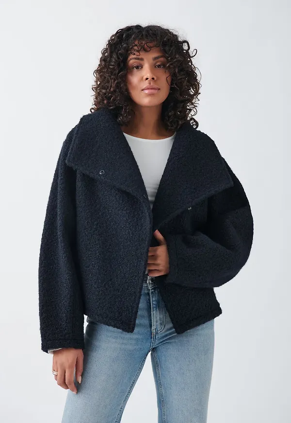 Soft boucle jacket