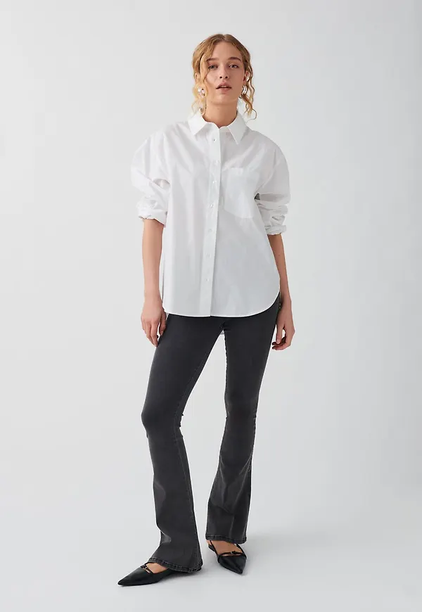 Soft flare jeans