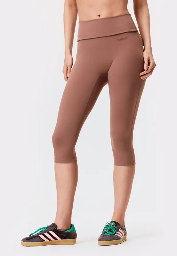 Soft Fold Over Capri Tights