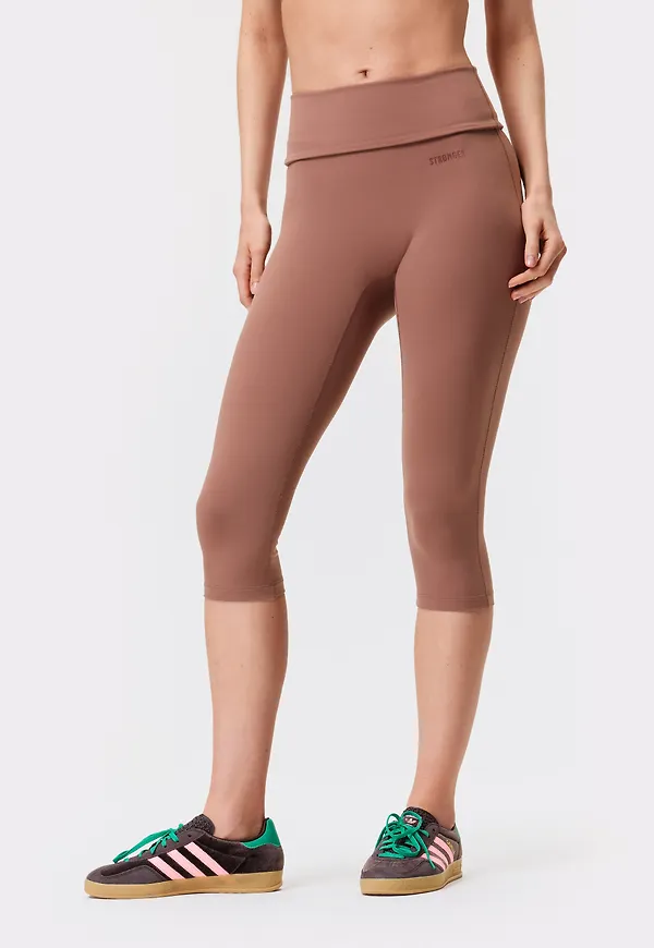 Soft Fold Over Capri Tights