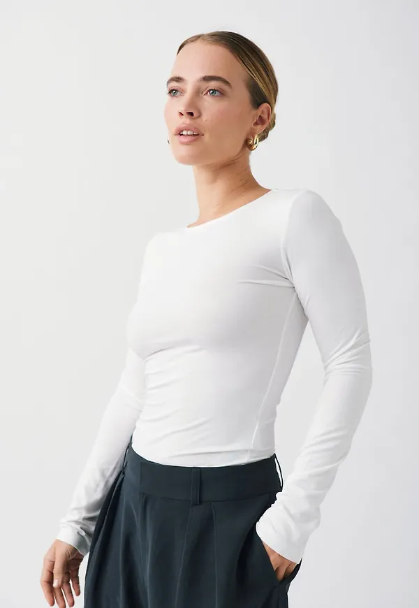 Gina Tricot - Soft touch crew neck top - Långärmade toppar - Vit - S - Dam