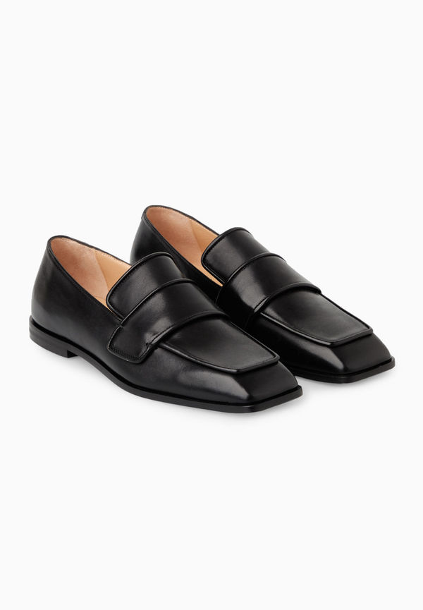 SQUARE-TOE LEATHER LOAFERS