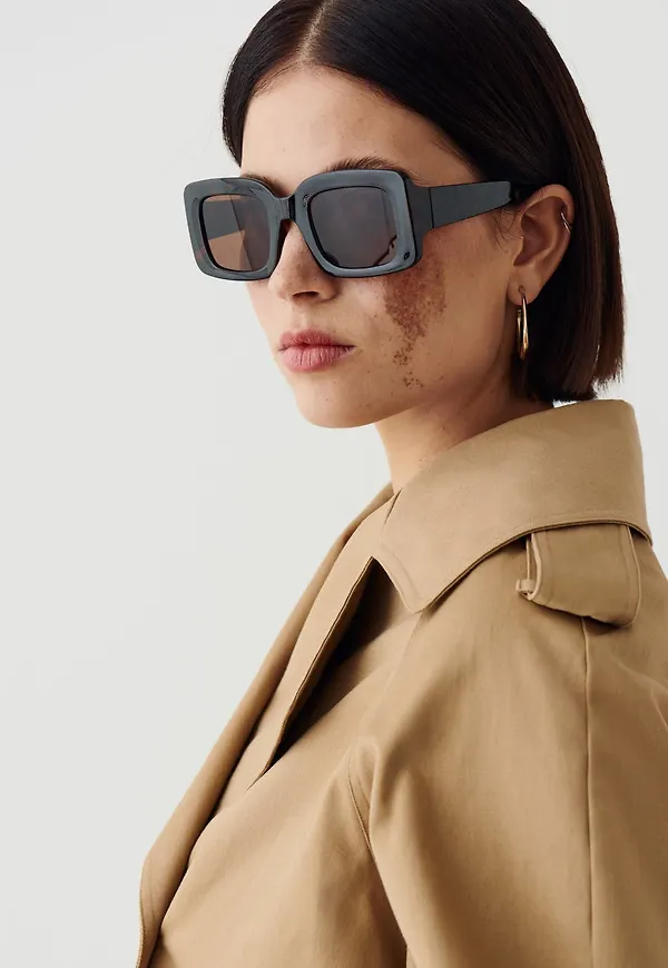 Square shaped sunglasses