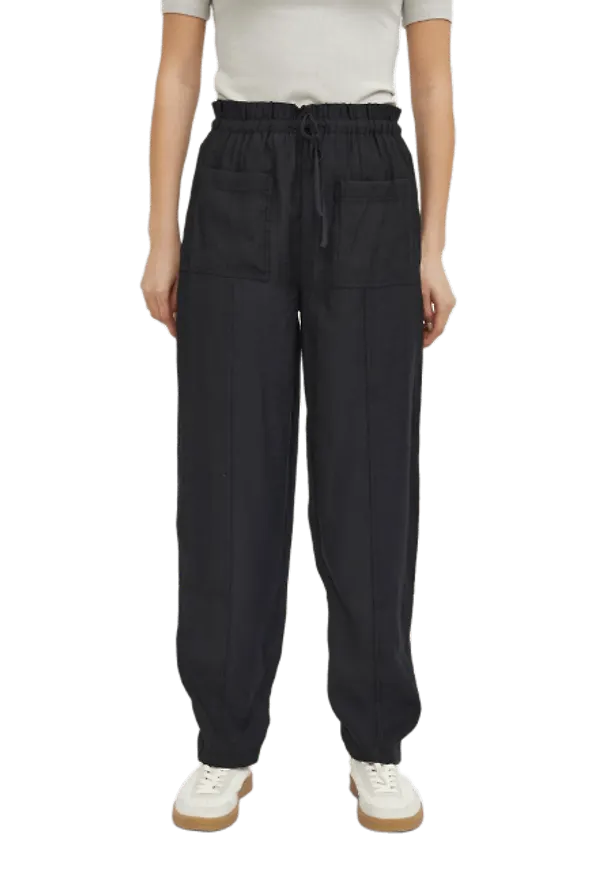 Srlynne Pant