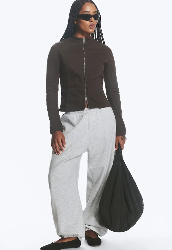 Standard sweatpants