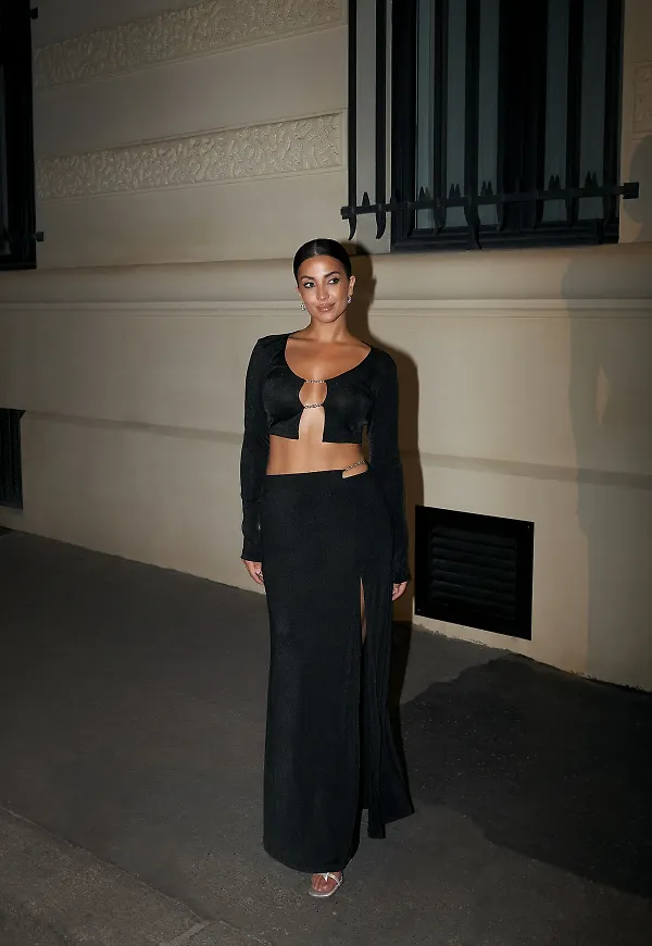 Stephsa x NA-KD Maxikjol med slits - Black