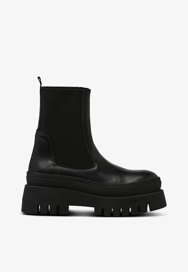 Steve Madden - Chelseaboots Cassandra - Svart