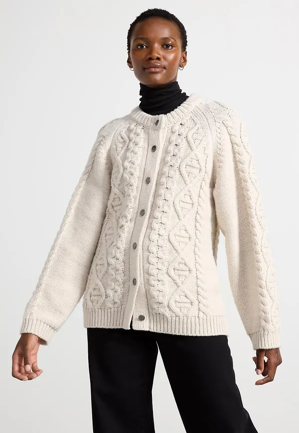 Stickad cardigan