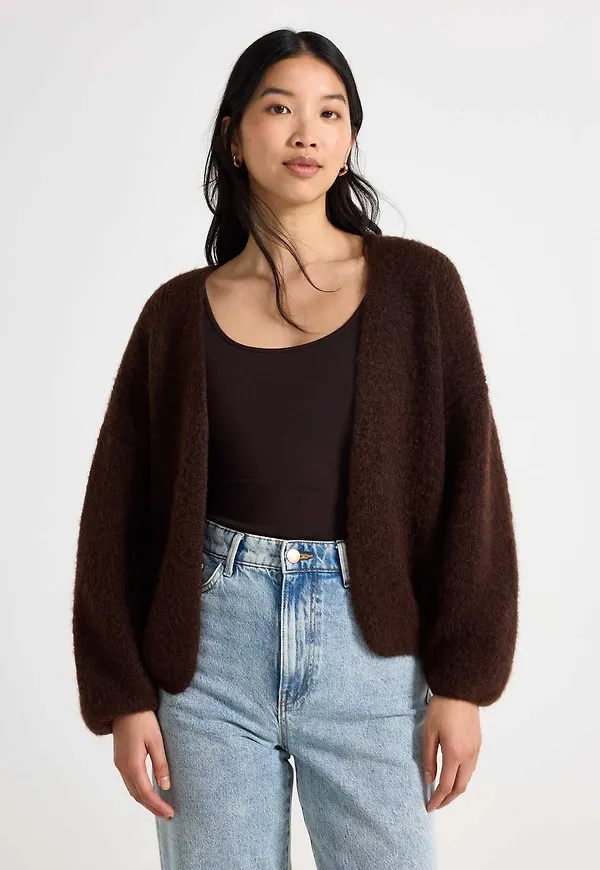 Stickad cardigan