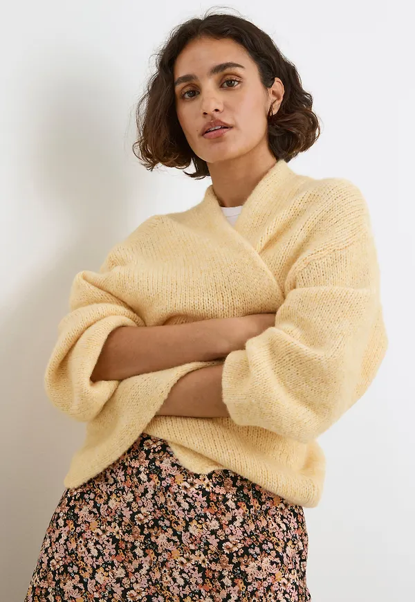 Stickad cardigan