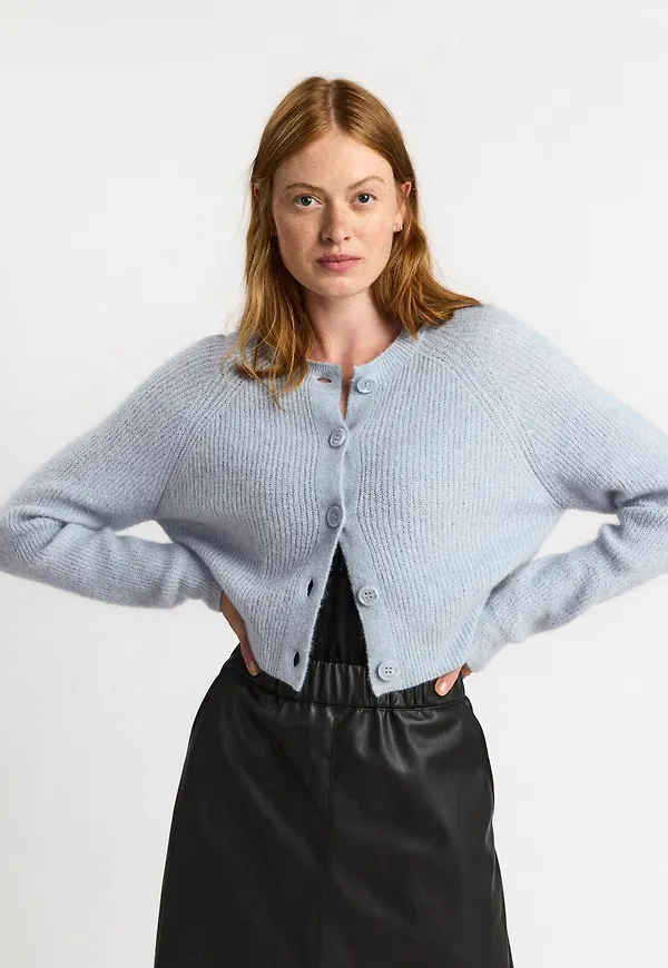 Stickad cardigan i ullblandning