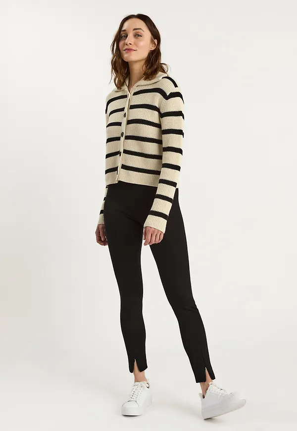 Stickad cardigan
