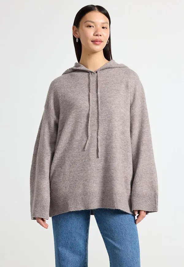Stickad hoodie