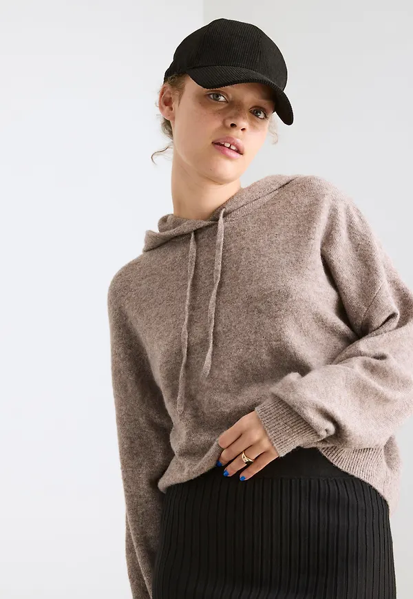 Stickad hoodie