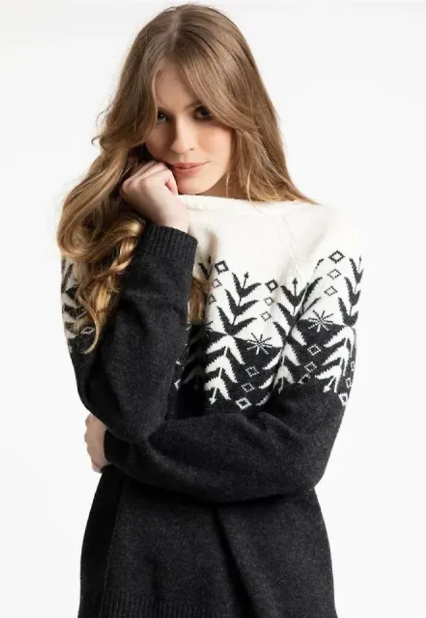 Stickad Jumper I Lammull - Saga Grey