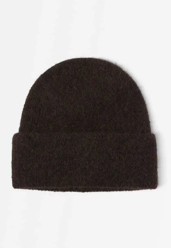Stickad mössa