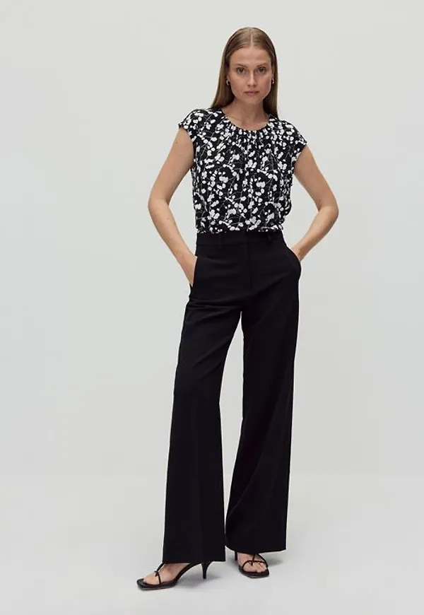 Stockh lm Andrea Trousers Kostymbyxor Black Dam 44 MQ Marqet