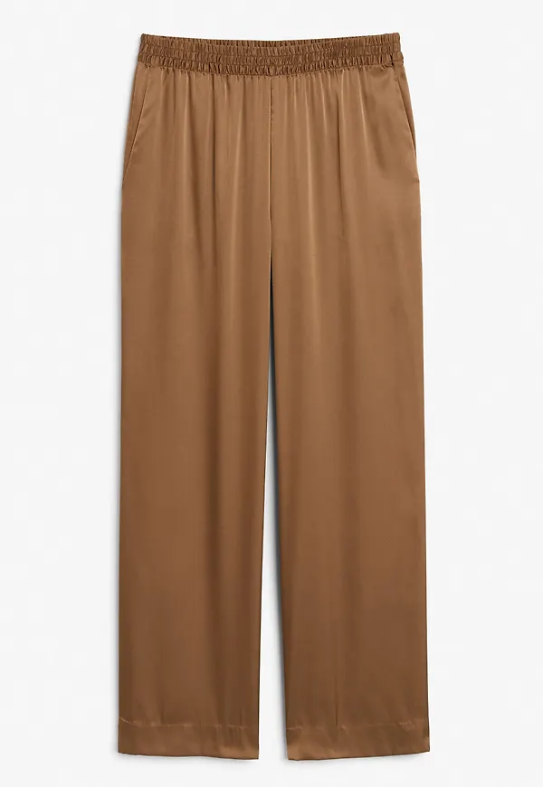 Straight leg satin trousers - Beige