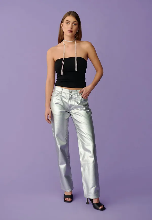 Straight long tube top