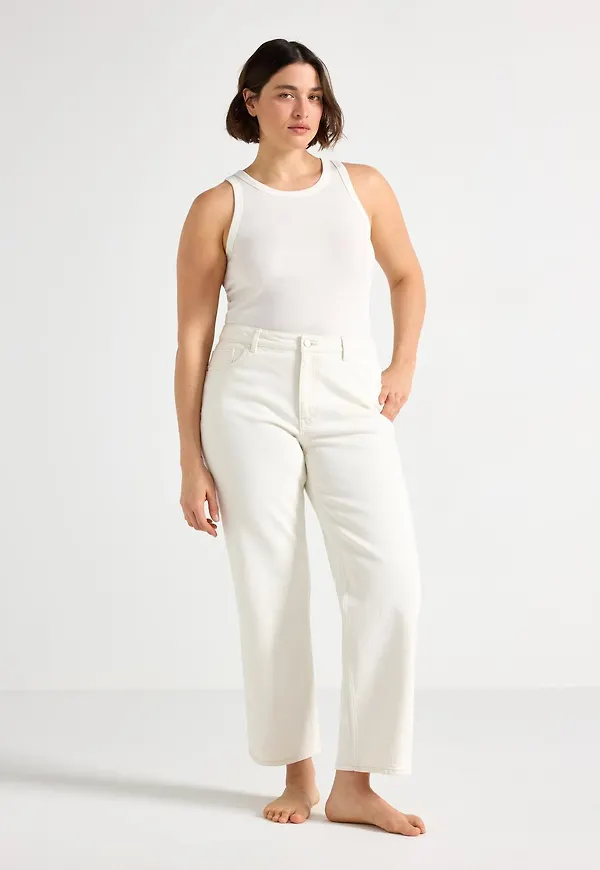 STRAIGHT Nea cropped jeans med lätt stretch