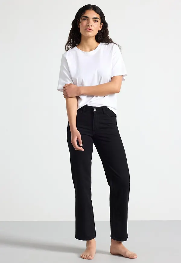 STRAIGHT Nea cropped jeans med lätt stretch