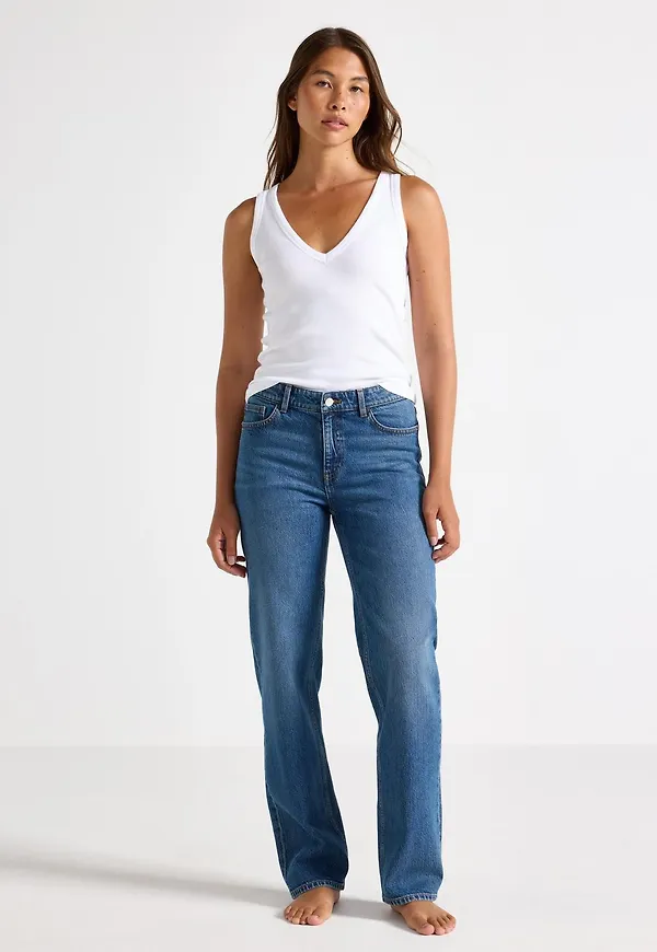 STRAIGHT Nea jeans med lätt stretch