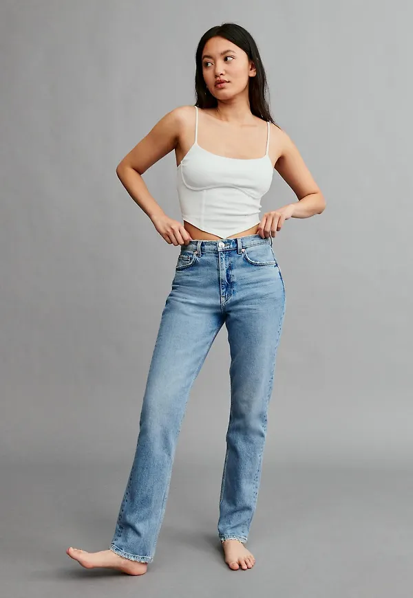 Straight slim jeans
