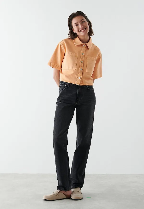 Straight slim jeans