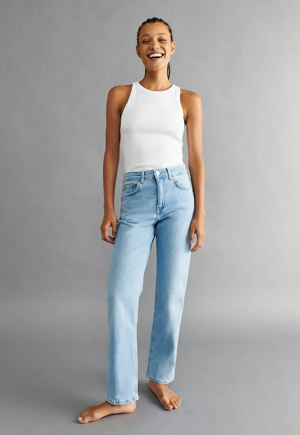Straight stretch jeans