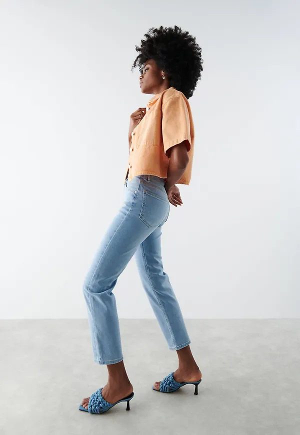Straight stretch jeans
