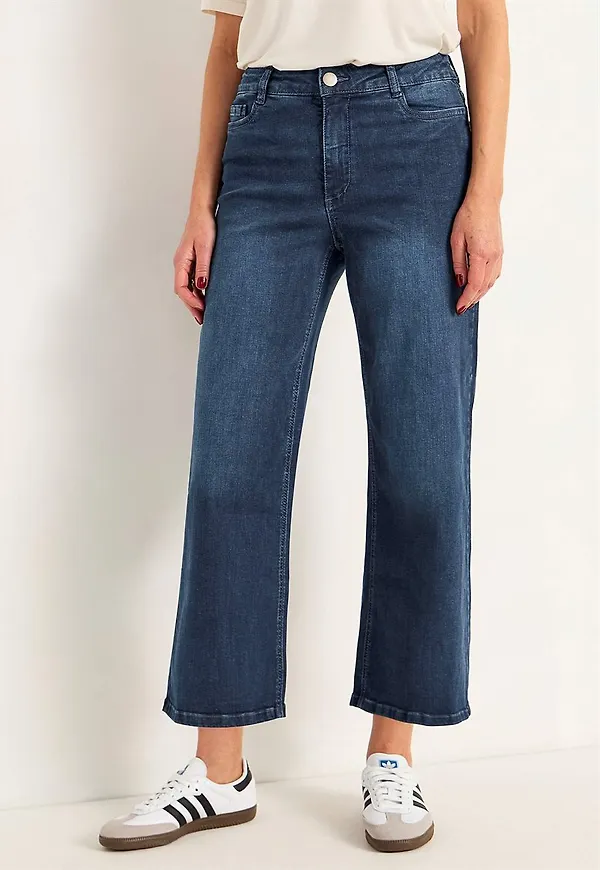 Stretchiga ankeljeans