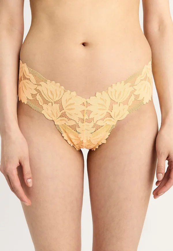 Stringtrosa low waist