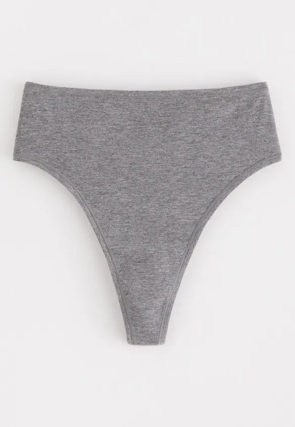 Stringtrosa med hög midja