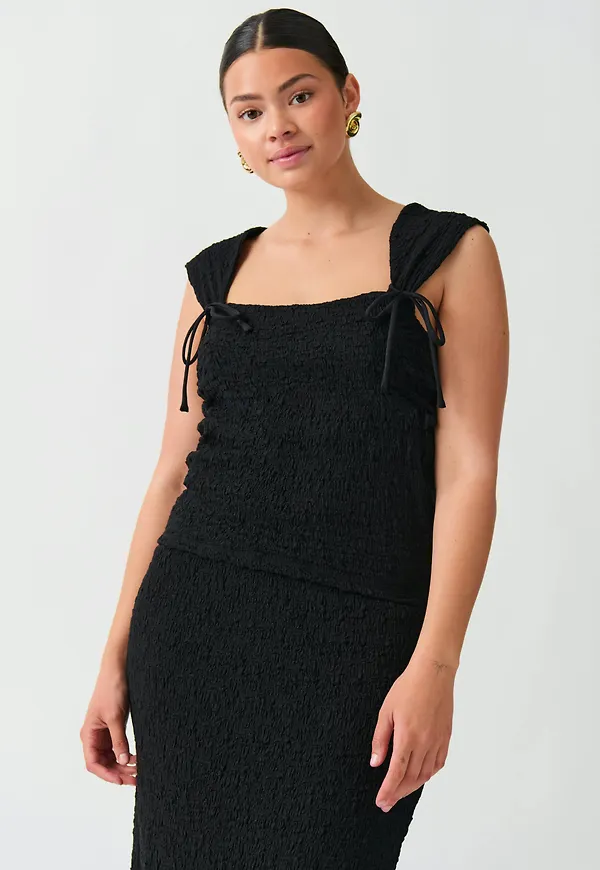 Structure singlet