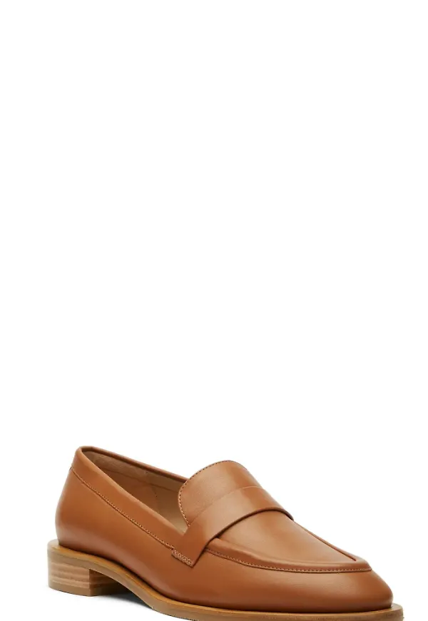 Stuart Weitzman Palmer Sleek Loafer Brun, Dam