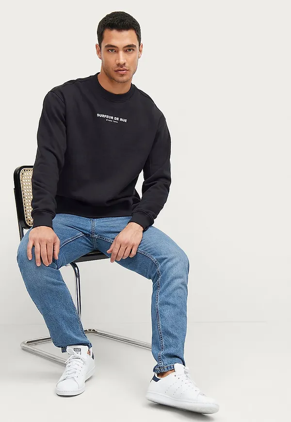 Studio Total - Sweatshirt Surfuer Print Crew - Svart