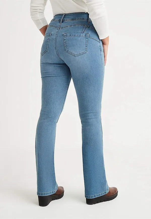 Shapingjeans med bootcut och stretch