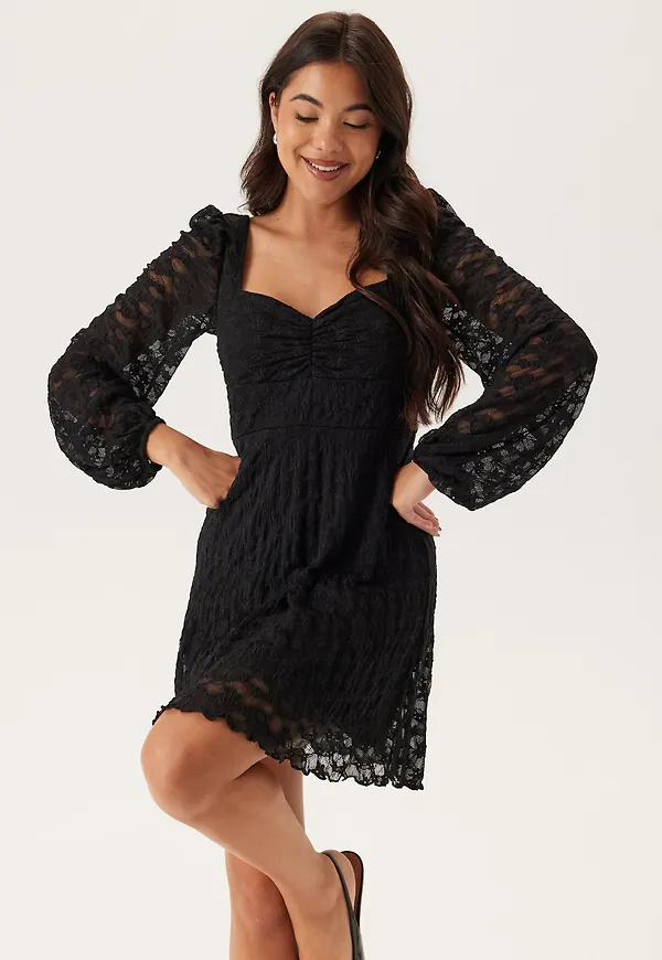 Sweetheart Short Lace Dress