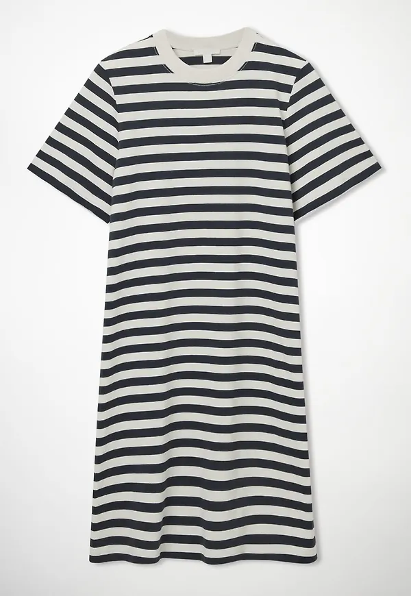 T-SHIRT DRESS