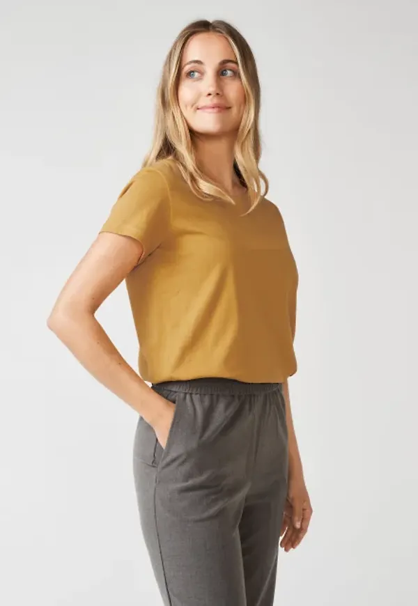 T-shirt i ekologisk bomull ANNA
