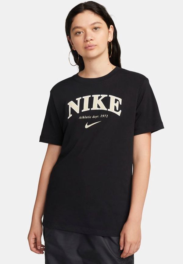 T-shirt Nike Sportswear för kvinnor - Svart