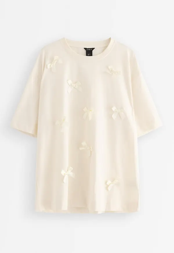 T-shirt med rosetter