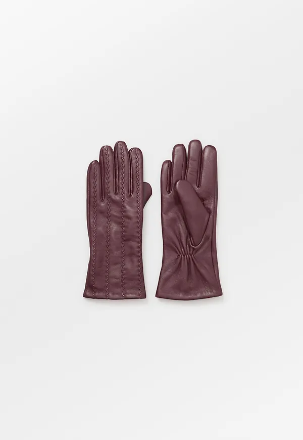 Tack Leather Glove