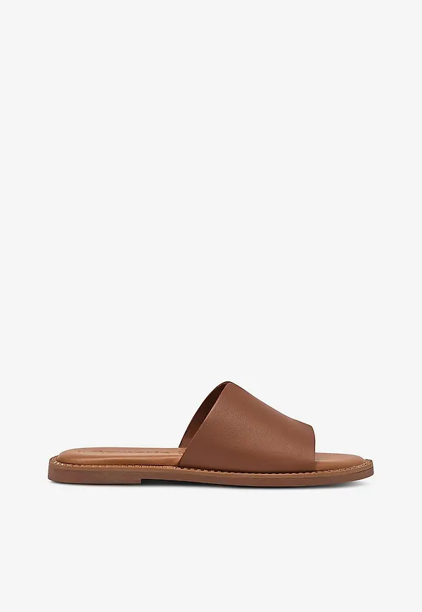 Tamaris - Slip on - Brun