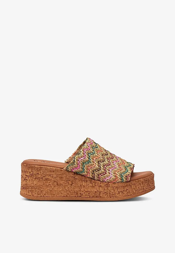 Tamaris - Slip on Sandal - Beige