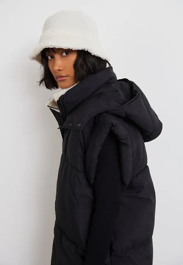 Teddy bucket hat