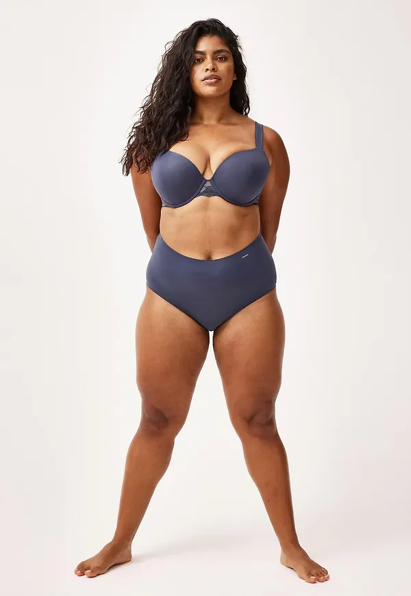 The Freedom high waist trosor – Closely