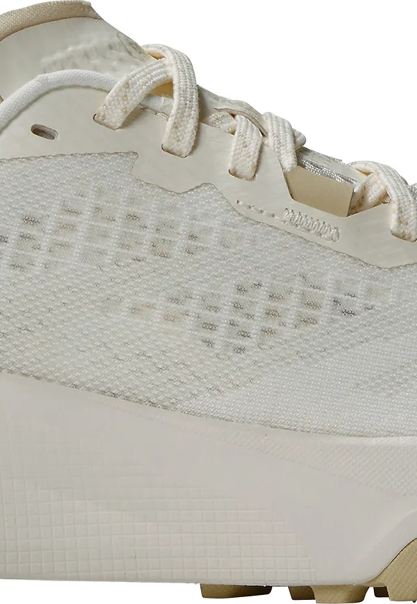 The North Face Women's Altamesa 300 White Dune/White Dune