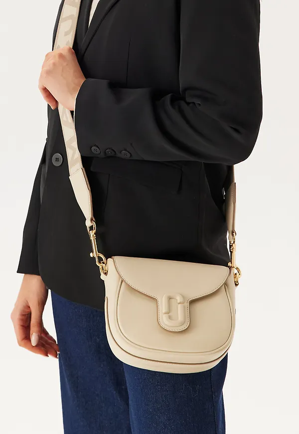 The Small Saddle Bag