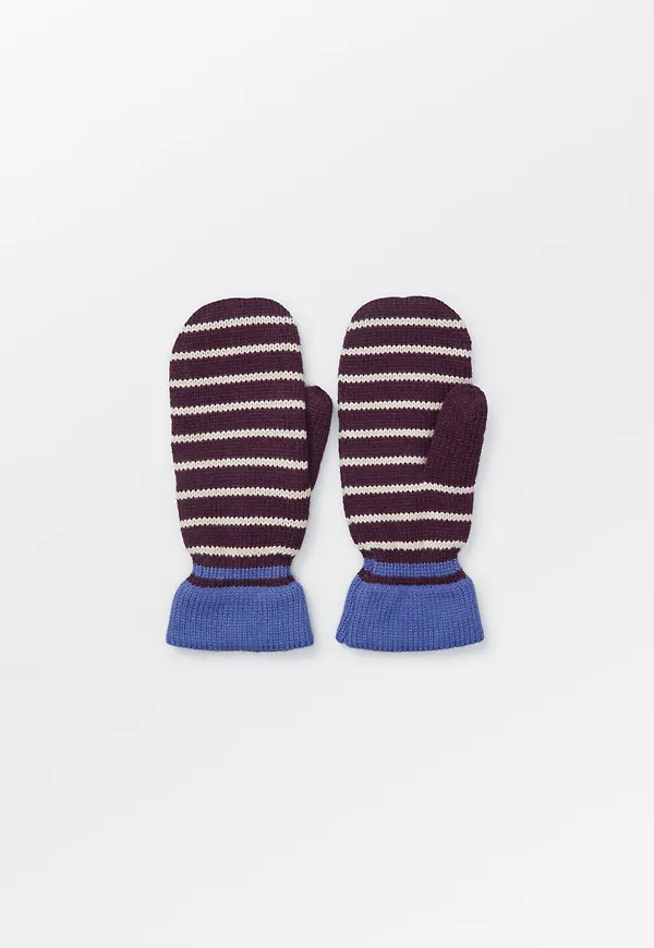 Thin Striped Emerald Mittens
